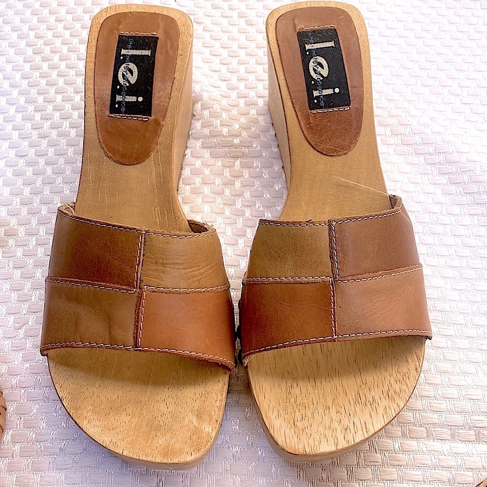 SALE Wooden Platform Sandal . Y2K